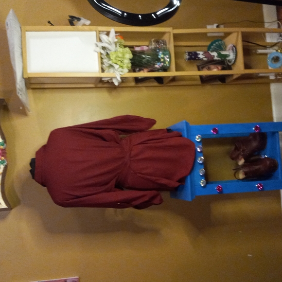 Maroon button down blouse - Picture 8 of 12